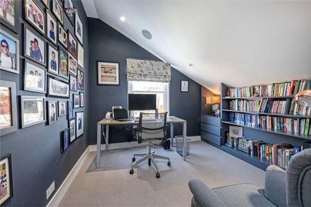 6 bedroom terraced house to rent - Photo 5
