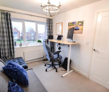 3 bedroom semi-detached house to rent - Photo 4