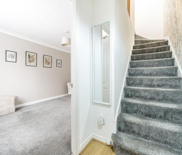 2 bedroom semi-detached house to rent - Photo 5