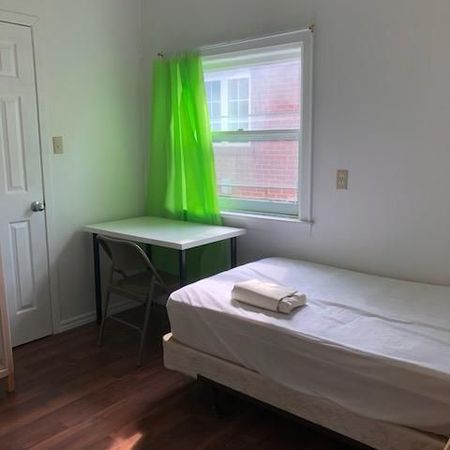 For Lease - 97 Byng Avenue, Toronto, Ontario - Photo 4