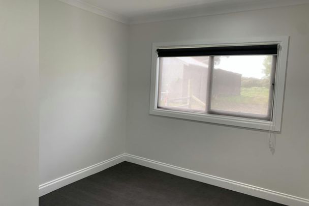 Modern Country Living: 4-bedroom home - Photo 1