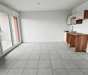 Location Appartement 1 pièce 31m² CLERMONT FERRAND 63000 - Photo 1