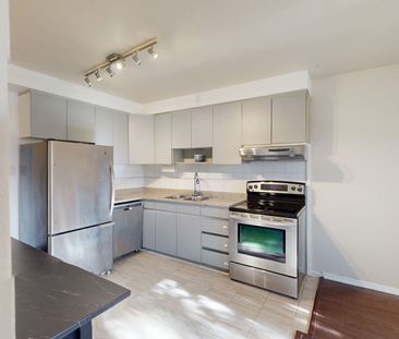 For Lease - 52 Waniska Avenue Unit# Unit 4, Toronto, Ontario - Photo 5