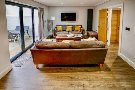 3 bedroom terraced house to rent - Photo 4