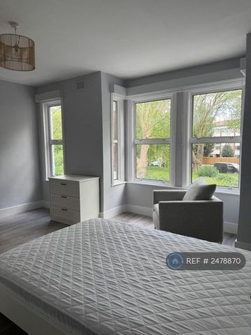 5 bedroom terraced house to rent - Photo 2