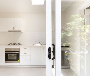 82 Hereford Street, Glebe NSW 2037 - Terrace For Rent | Domain - Photo 2