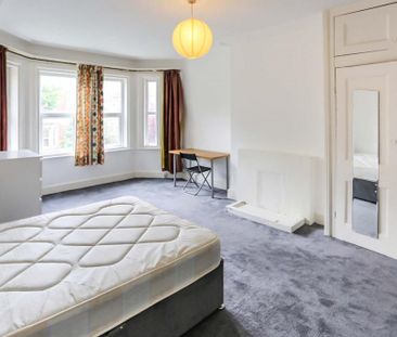 7 bedroom semi-detached house to rent - Photo 6