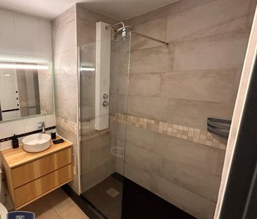 Location Appartement 2 pièces 41m² ST DENIS 97400 - Photo 4