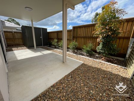 Spacious Modern Townhouse in Nigella Views, Dakabin - Photo 5