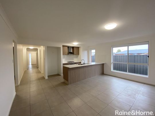 10 Esperance Drive, Andrews Farm, SA 5114 - Photo 1