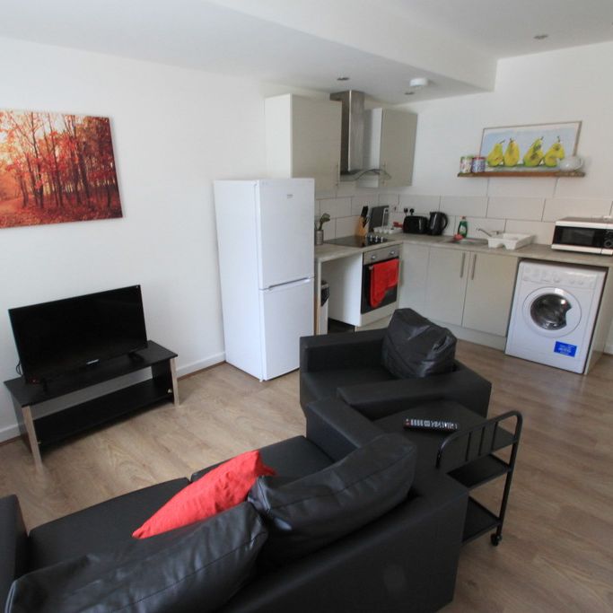 2 bed apartment to rent in Queen Street, Leicester, LE1 - Photo 1