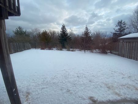 For Lease - 124 Meandering Trail, Toronto, Ontario - Photo 5