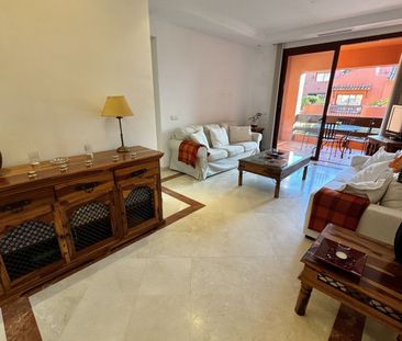 Apartamento planta baja en alquiler en Marbella, Marbella - Photo 6