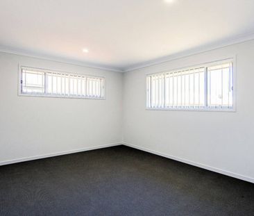 Beautiful Family Home - Photo 5