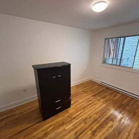 1 CH - 1 SDB - Montréal - $1,700 /mo - Photo 4