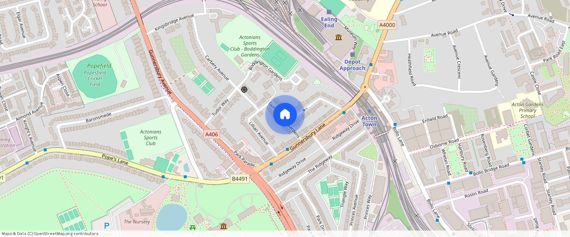 Gunnersbury Gardens, London, W3