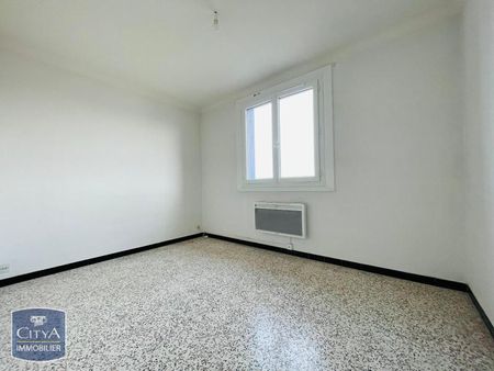 Location Appartement 3 pièces 56m² SORGUES 84700 - Photo 2