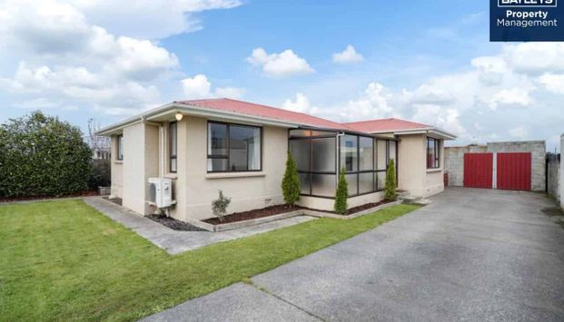 Family Home - Photo 1