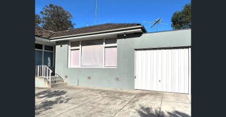 Brighton East Lifestyle Living – Modern Comfort in a Prime Location - Photo 4