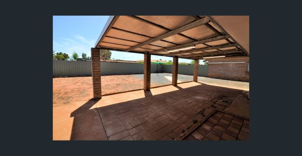 DREAMY ON DULVERTON - Fully Renovated 3x2 - Photo 1