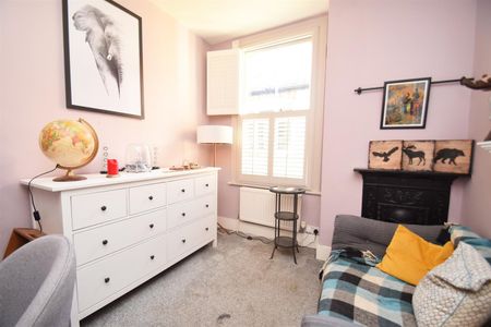 Sidney Road, St Margarets, TW1, Twickenham - Photo 4