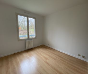 Appartement 2 Pièces + cave + parking en sous-sol - Photo 2