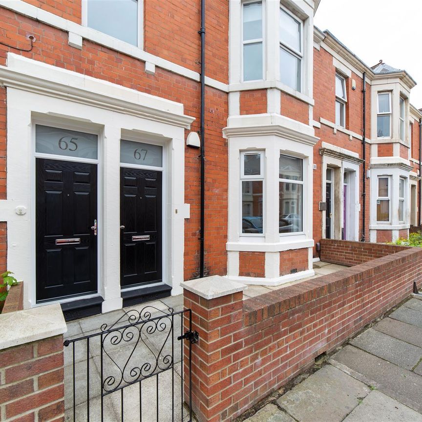 3 bed flat to rent in Bayswater Road, Jesmond, NE2 - Photo 1