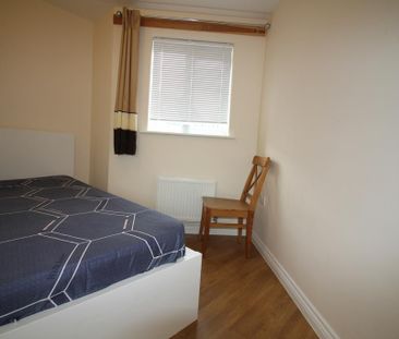 3 bedroom terraced house to rent - Photo 2