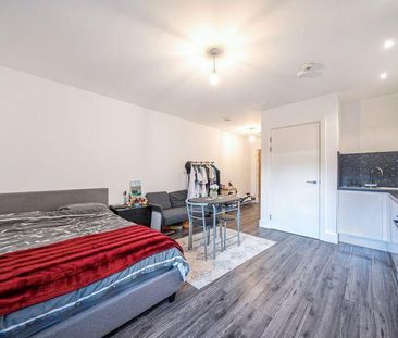 1 bedroom apartment to rent - Photo 2