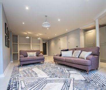 1 bedroom Apartment to let - Photo 1