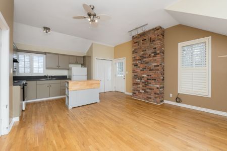 For Lease - 12 Station Street Unit# Upper Unit, Erin, Ontario - Photo 4