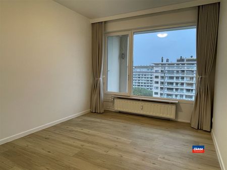 Instapklaar appartement met 2 slaapkamers en terras - € 995 - Foto 2