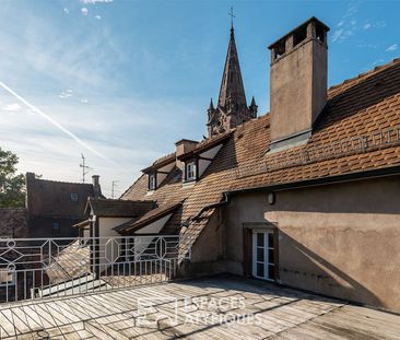 Duplex carré d’or et sa terrasse vue Cathédrale - Photo 4