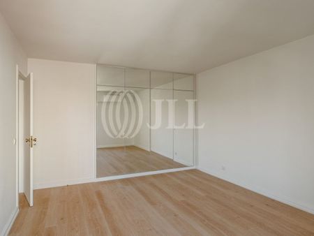 3 room luxury Flat for rent in Laranjeiras, Lisbon - Photo 5