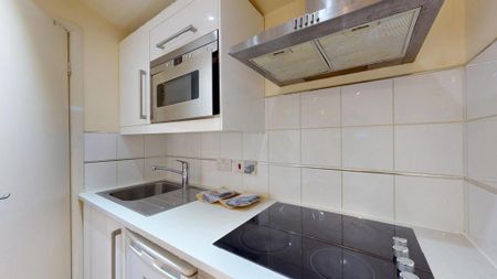 Studio to rent - Photo 4