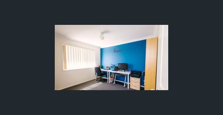 Beautiful 3-Bedroom Townhouse – Perfect Location in Eight Mile Plains - Photo 4