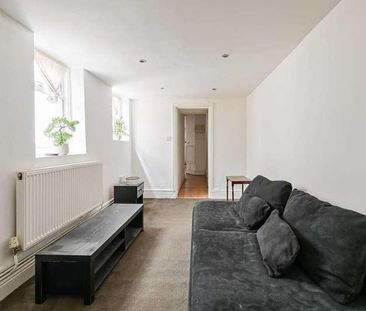 Albert Road, Silvertown, E16 - Photo 4