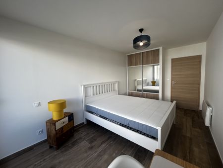 Reims BEAU TYPE 2 MEUBLE - Photo 3