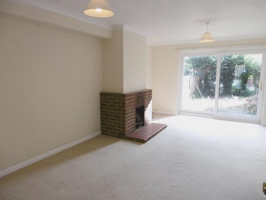 2 bedroom semi-detached house to rent - Photo 1