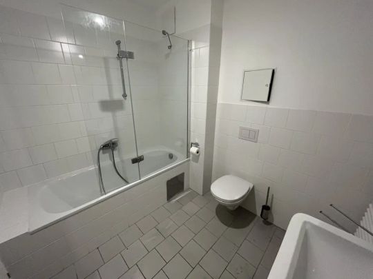 AKTION - Erster Monat Mietfrei! 2-Zimmer-Wohnung mit Balkon - Photo 1