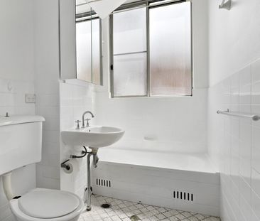 19/17 Meadow Crescent, Meadowbank NSW 2114 - Apartment For Rent | D... - Photo 1