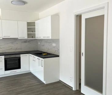 Pronájem bytu 1+kk 42 m - Fotografie 1