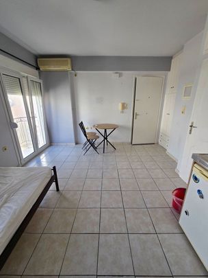 Studio/Γκαρσονιέρα για ενοικίαση Λιούμη (Αιγάλεω) - Photo 1