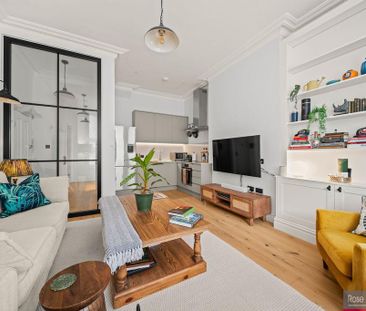 2 bedroom flat to rent - Photo 2