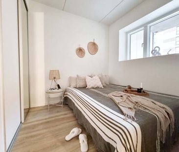 Nyopført 2-værelses lejlighed i flot og moderne boligkompleks - Foto 4