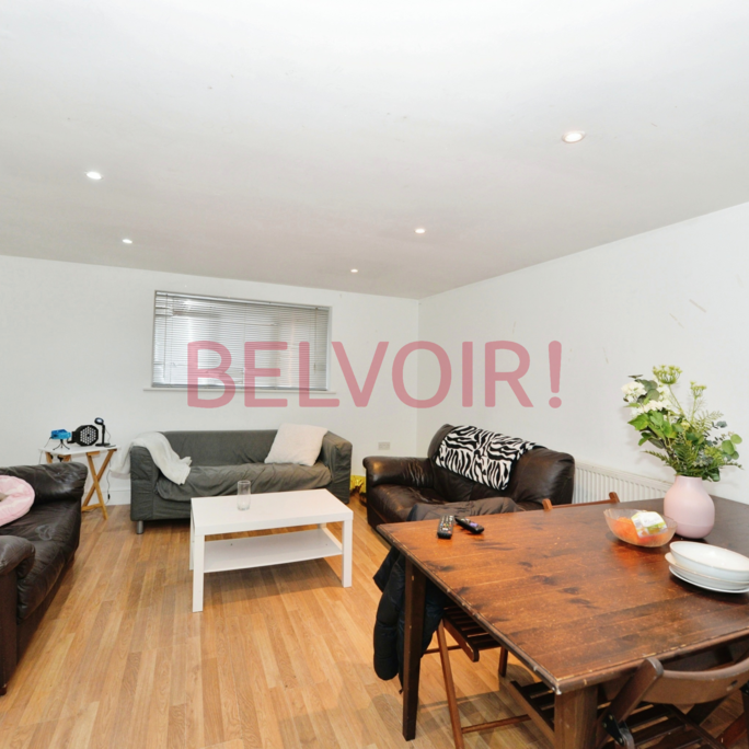 5 bedroom semi-detached house to rent - Photo 1