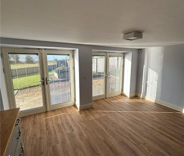 1 bedroom detached house to rent - Photo 2