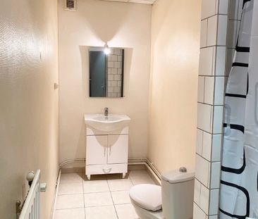 Location Appartement 2 pièces 56m² - Photo 4