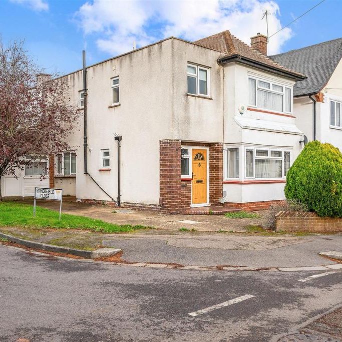 3 bedroom semi-detached house to rent - Photo 1