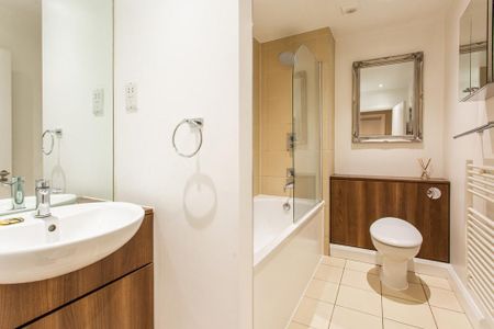 2 bedroom apartment to rent - Photo 2